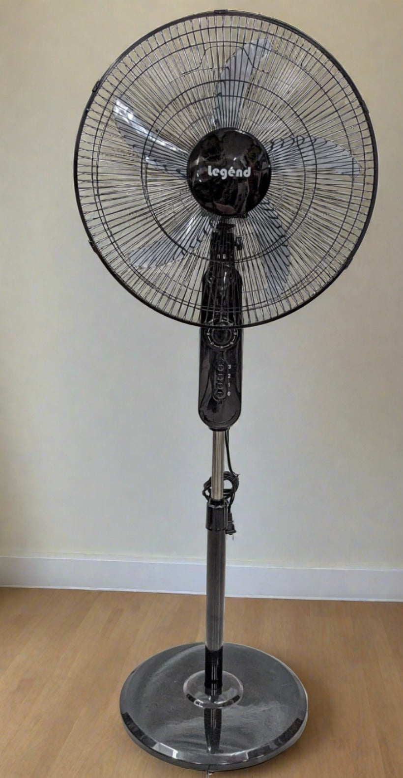 Pedestal fan- 18" - Legend Appliances