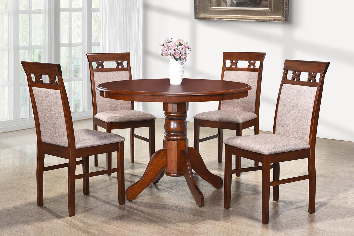 Round Dining table WINDSOR