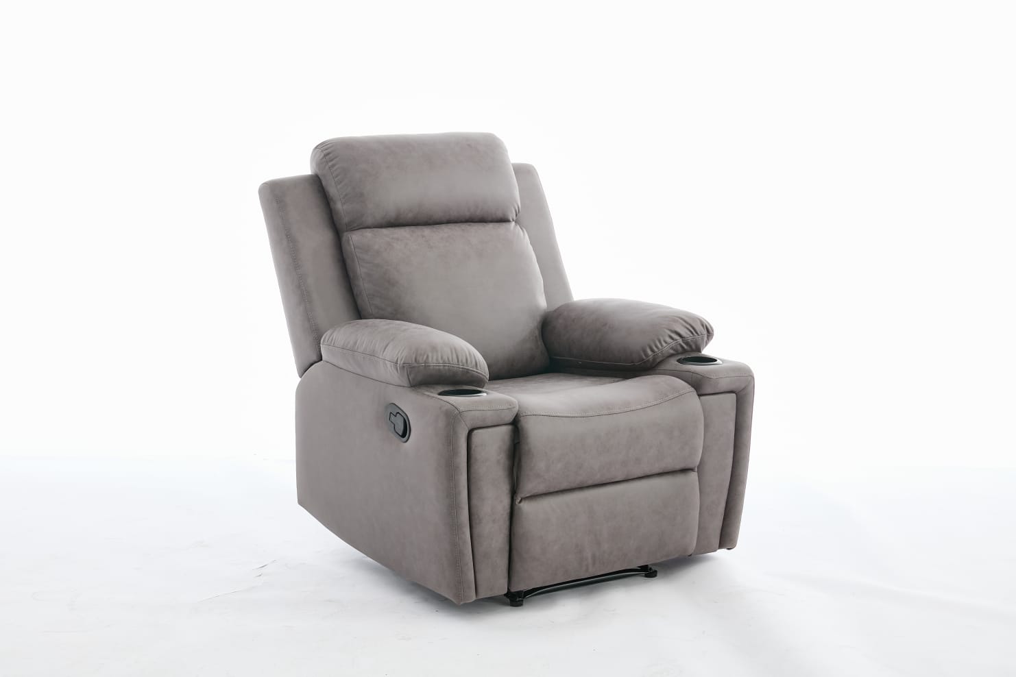 LAZY BOY SINGLE RECLINER WITH CUP HOLDER